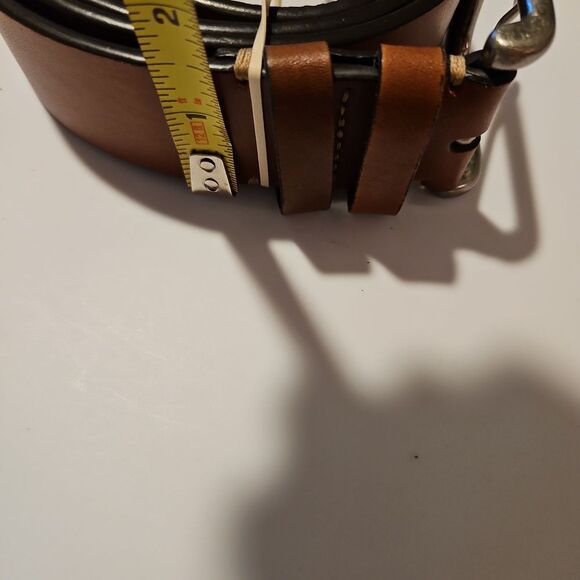 Roundtree & Yorke Carmel Brown Leather Belt waist 33"-37" - Picture 4 of 6